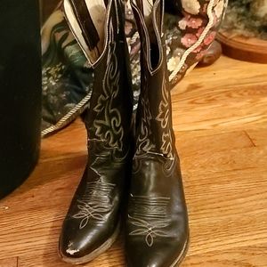 Justin cowboy boots